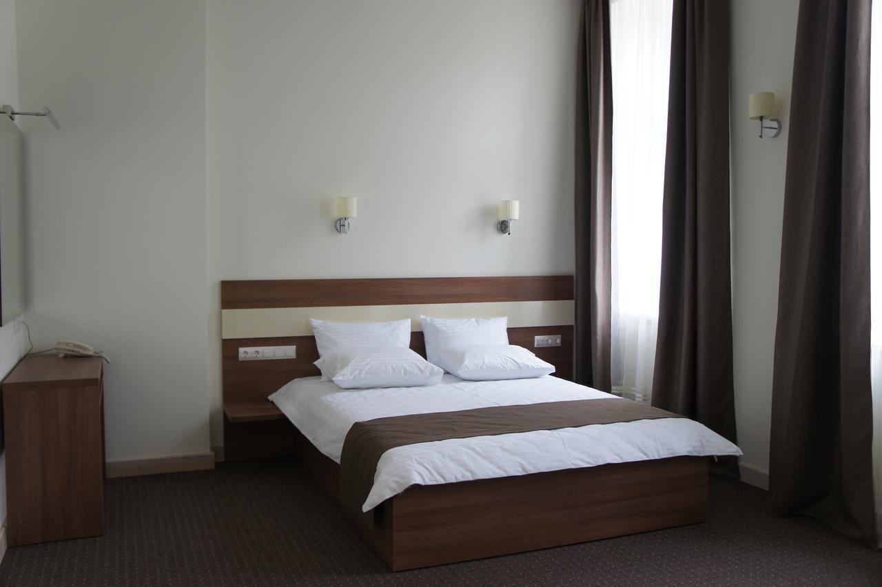Smart Boutique Hotel ヴィーツェプスク エクステリア 写真